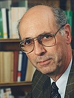 Wolfgang Frühwald mit Gustav Magnus-Medaille der DPG ausgezeichnet